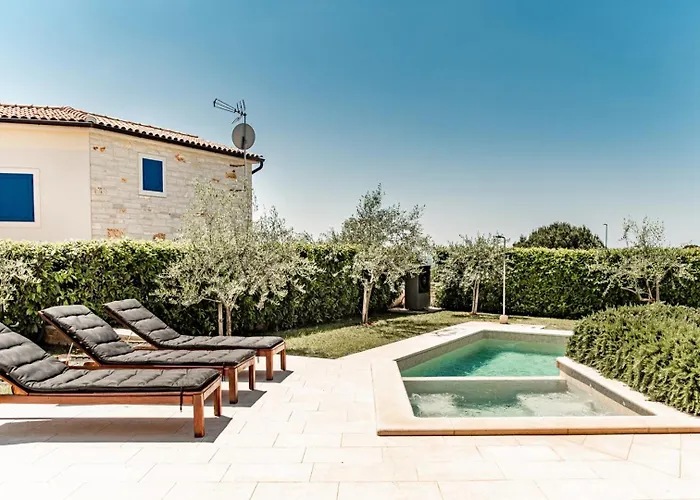 Torre Iv Villa Tar-Vabriga